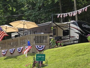 seasonal campsites at Sugar Creek Glen Campground